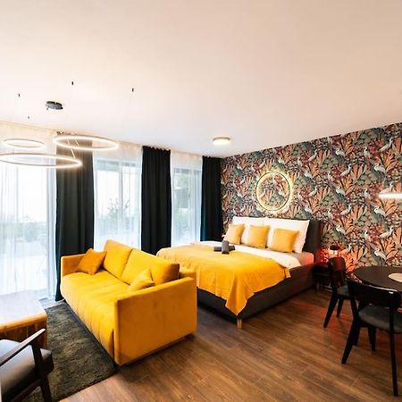 Gold Garden Terrace Apartment Brno Exterior photo