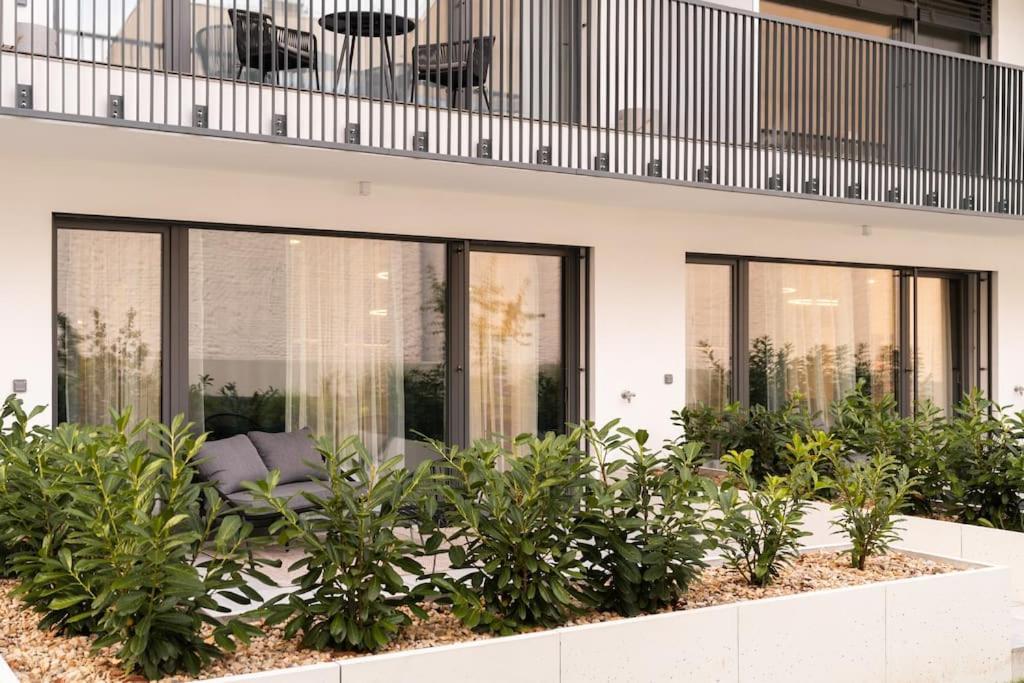 Gold Garden Terrace Apartment Brno Exterior photo